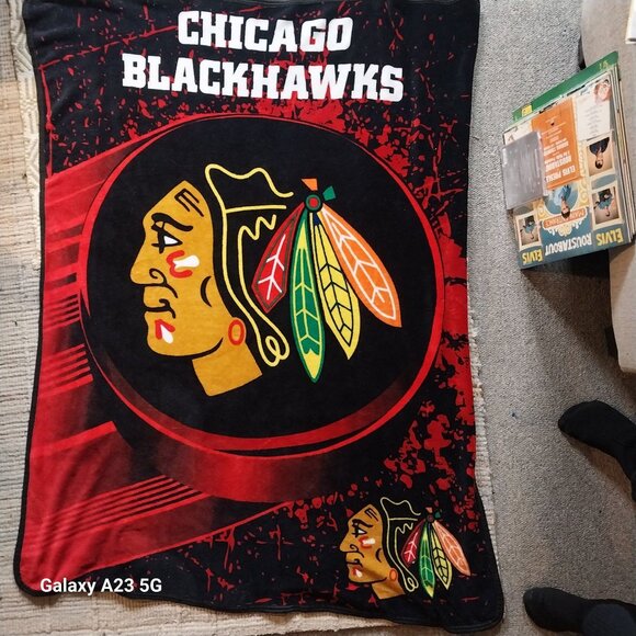 Chicago Blackhawks Fleece Blanket 50" X 60" Cozy core Hockey Sport - Picture 3 of 6
